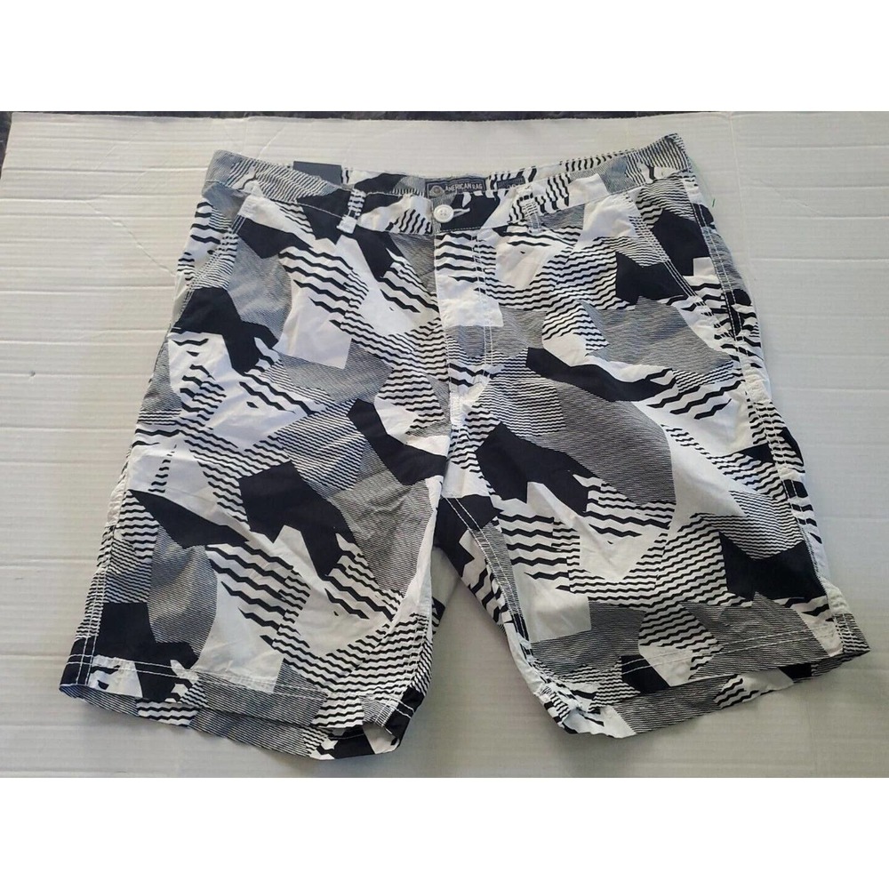 American Rag Men Black White Geometric Print Zip Closure Pockets Swim Trunks 36